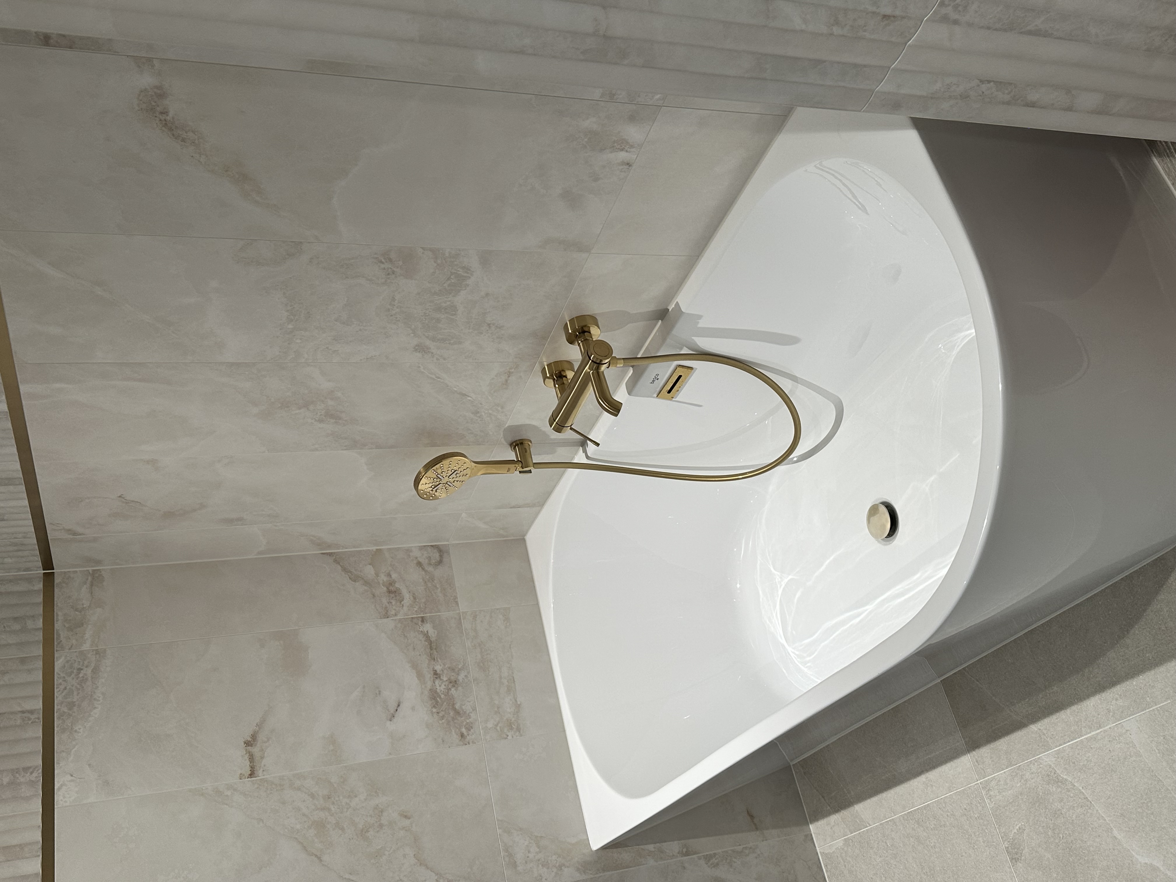 Badkamer renovatie detail door Diamant Renovatie